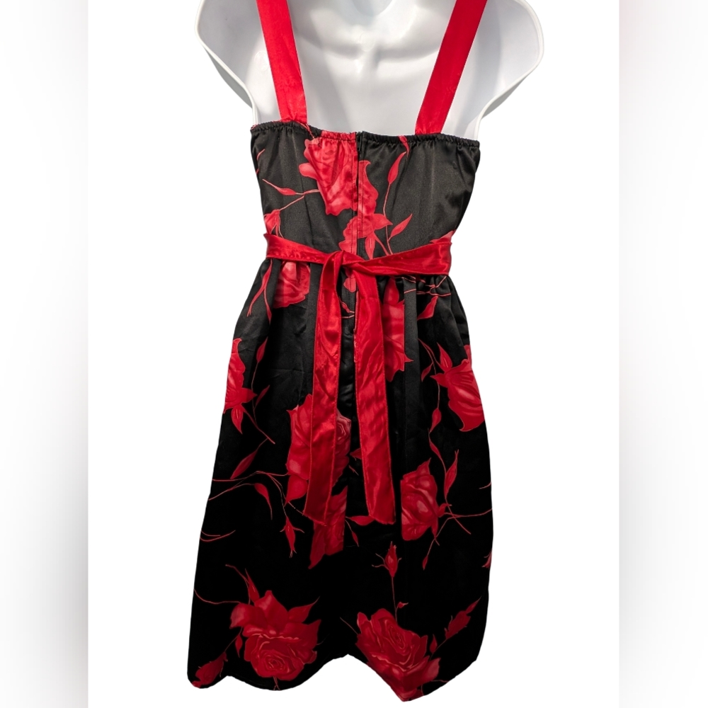 New Rose Print, Satin Dress With built in mesh Petty Coat. 16 Girl - Picture 2 of 5